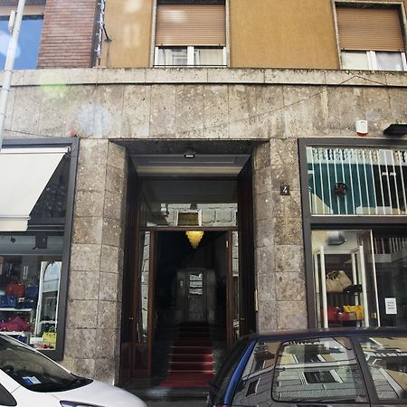 Hintown S. Lorenzo Arcade Milan Exterior photo
